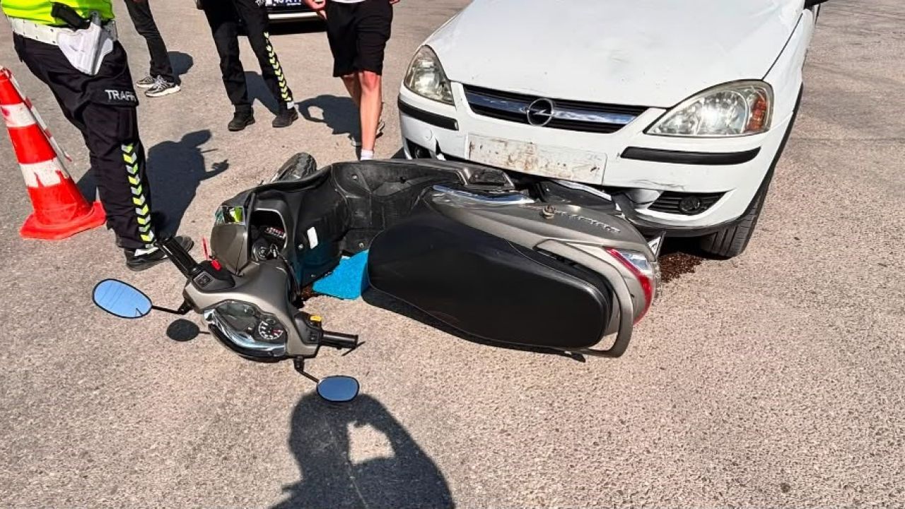 Tavşanlı’da otomobil ile motosiklet çarpıştı: 2 yaralı
