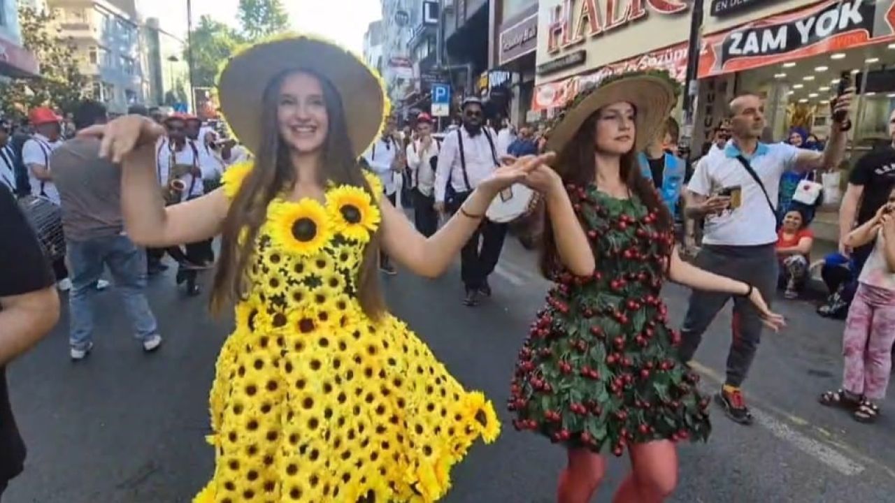 Tekirdağ’da "60. Uluslararası Kiraz Festivali" başladı