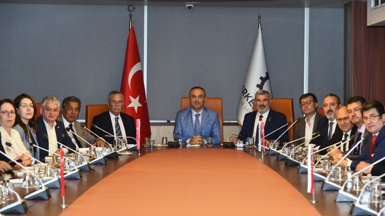 Tekirdağ’da SANTEK toplantısı: Sanayi, lojistik ve Baykar yatırımları masaya yatırıldı