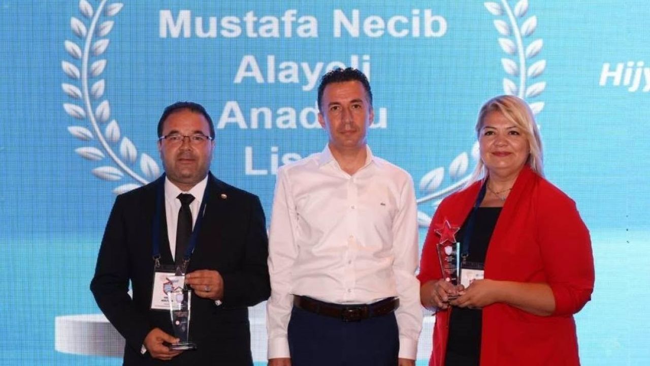 "Tertemiz yarınlar okullardan başlar" yarışmasında Gediz rüzgârı