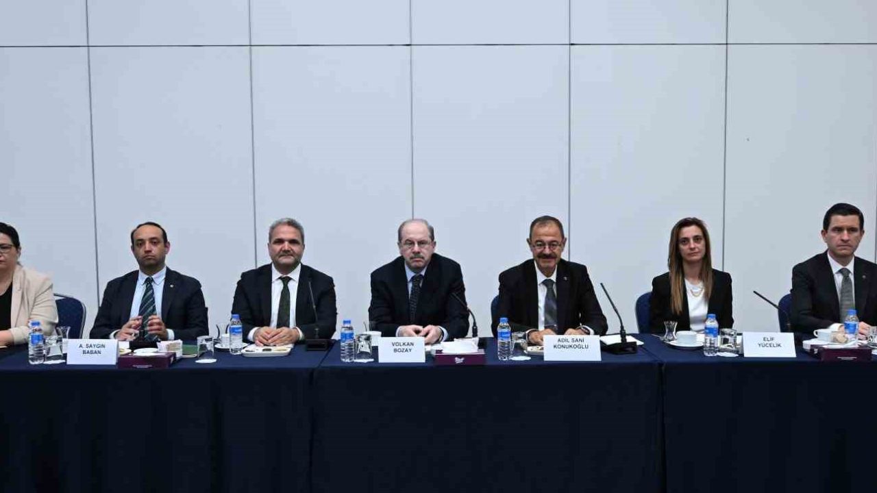 TOBB Çimento Meclisi Başkanlığına Adil Sani Konukoğlu seçildi