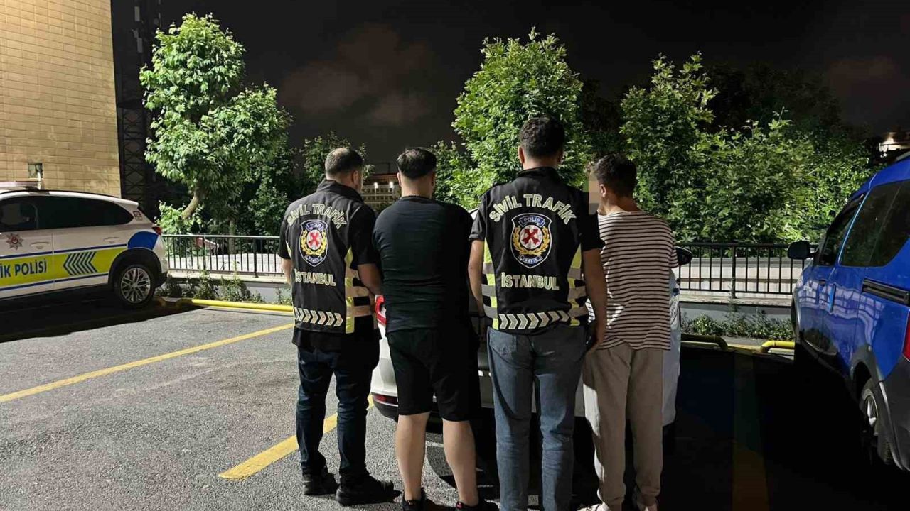 Trafikte tehlikeli sürüşe 70 bin TL ceza: İki sürücü hakkında adli işlem başlatıldı