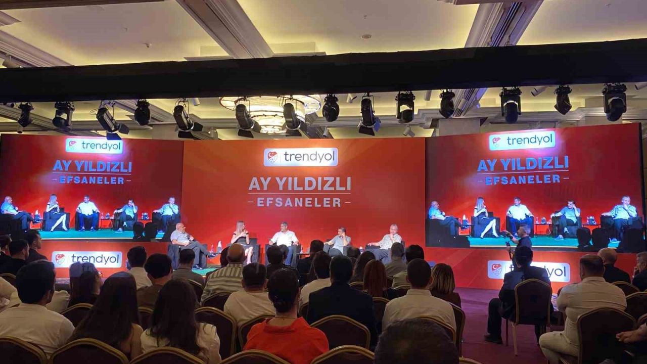 Trendyol’dan ‘Ay Yıldızlı Efsaneler’ paneli
