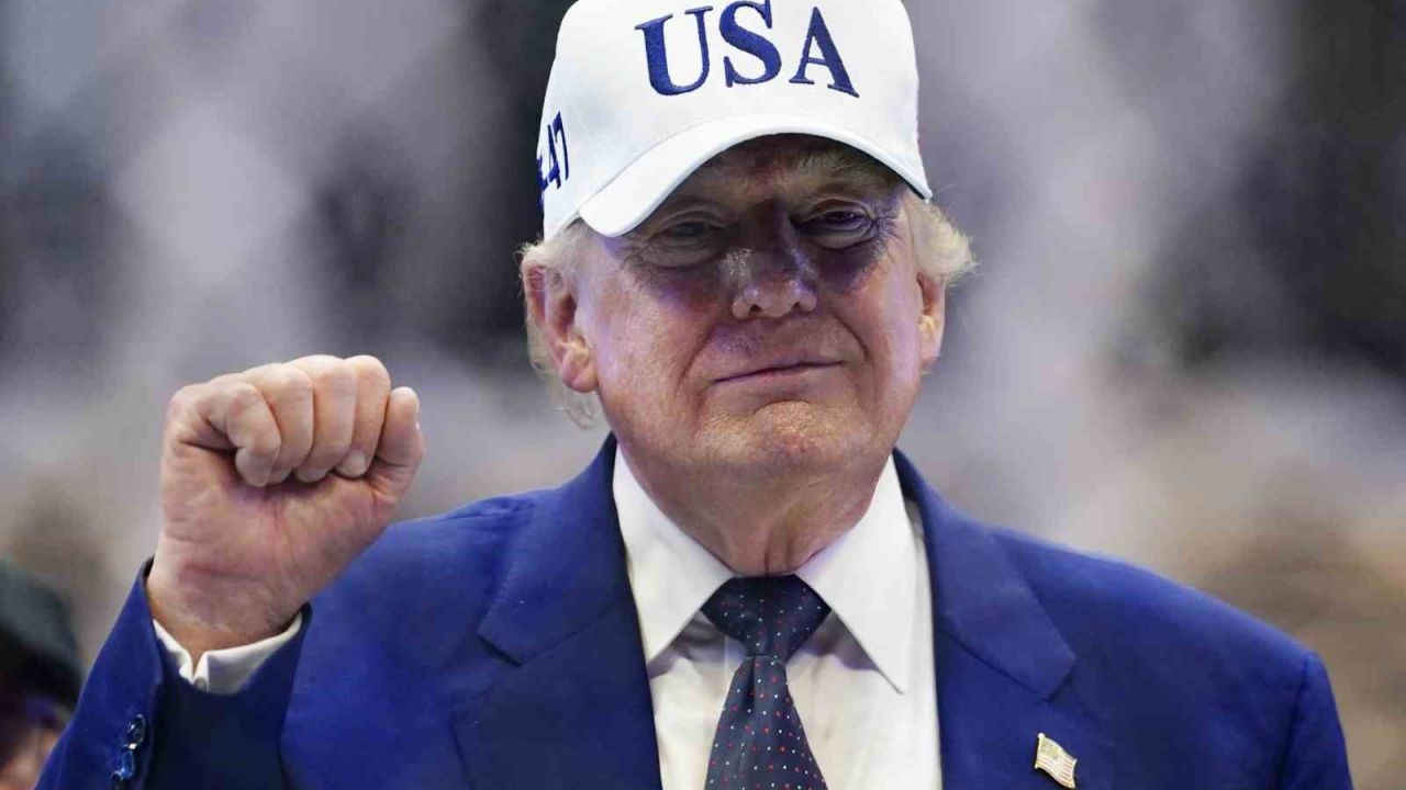 Trump: "Petrol yüklü gemiler Hürmüz Boğazı’ndan geçmeye başladı