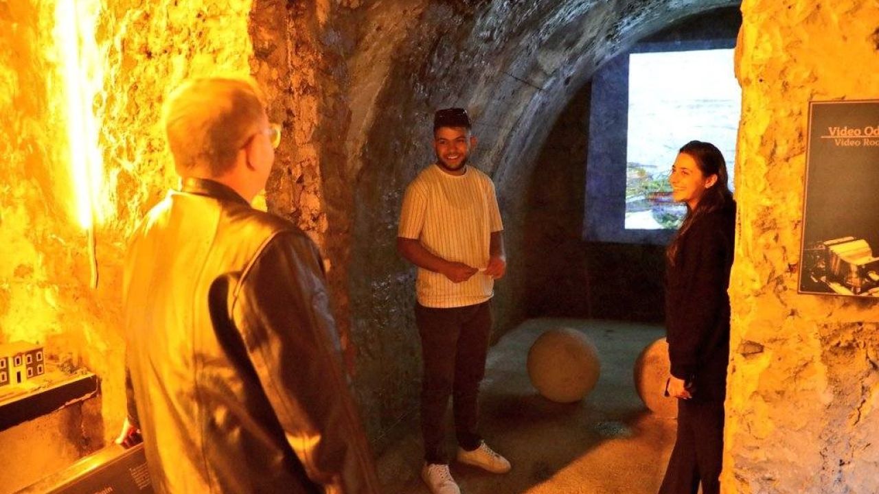 Vali Polat bu kez rehber oldu: Kars’ı adım adım anlattı, Peynir Müzesi’ni gezdirdi