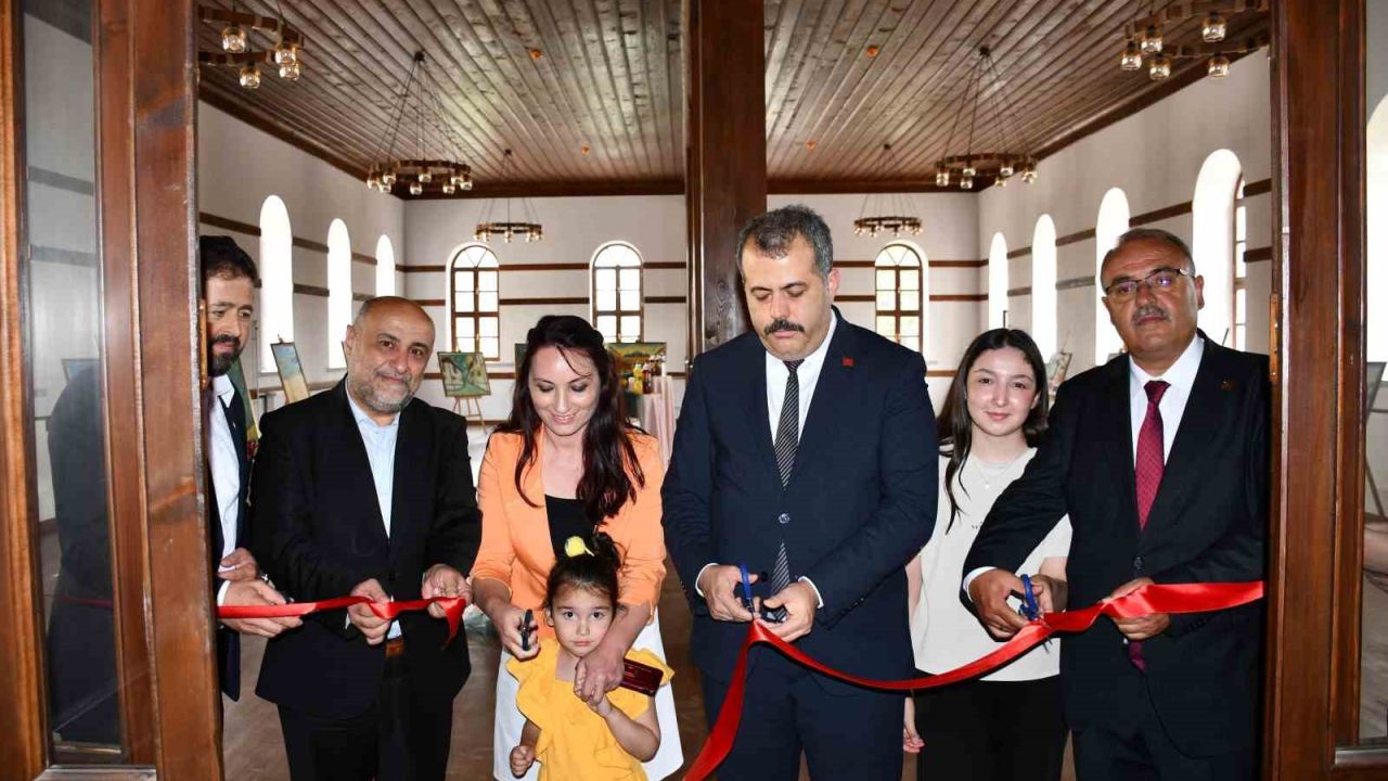 Vezirköprü’de özel sergi