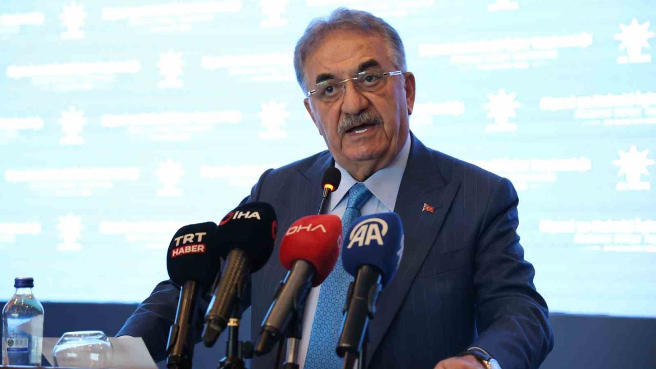 Yazıcı: "Yeni anayasa, referandumla hayat bulacaktır"