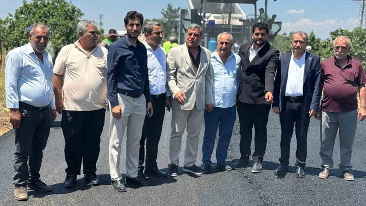 Yoğun yağış döneminde tahrip olan yollar asfaltlandı, vatandaşlar adak kurbanı kesti