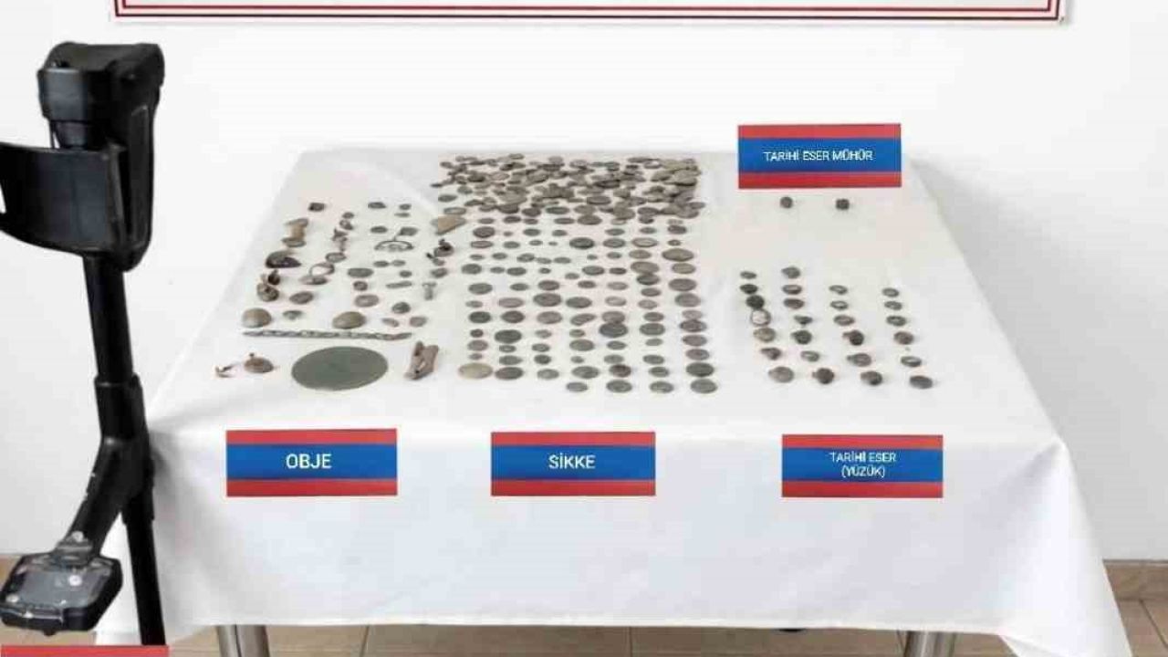 Yozgat’ta tarihi eser nitelikli objeler ele geçirildi