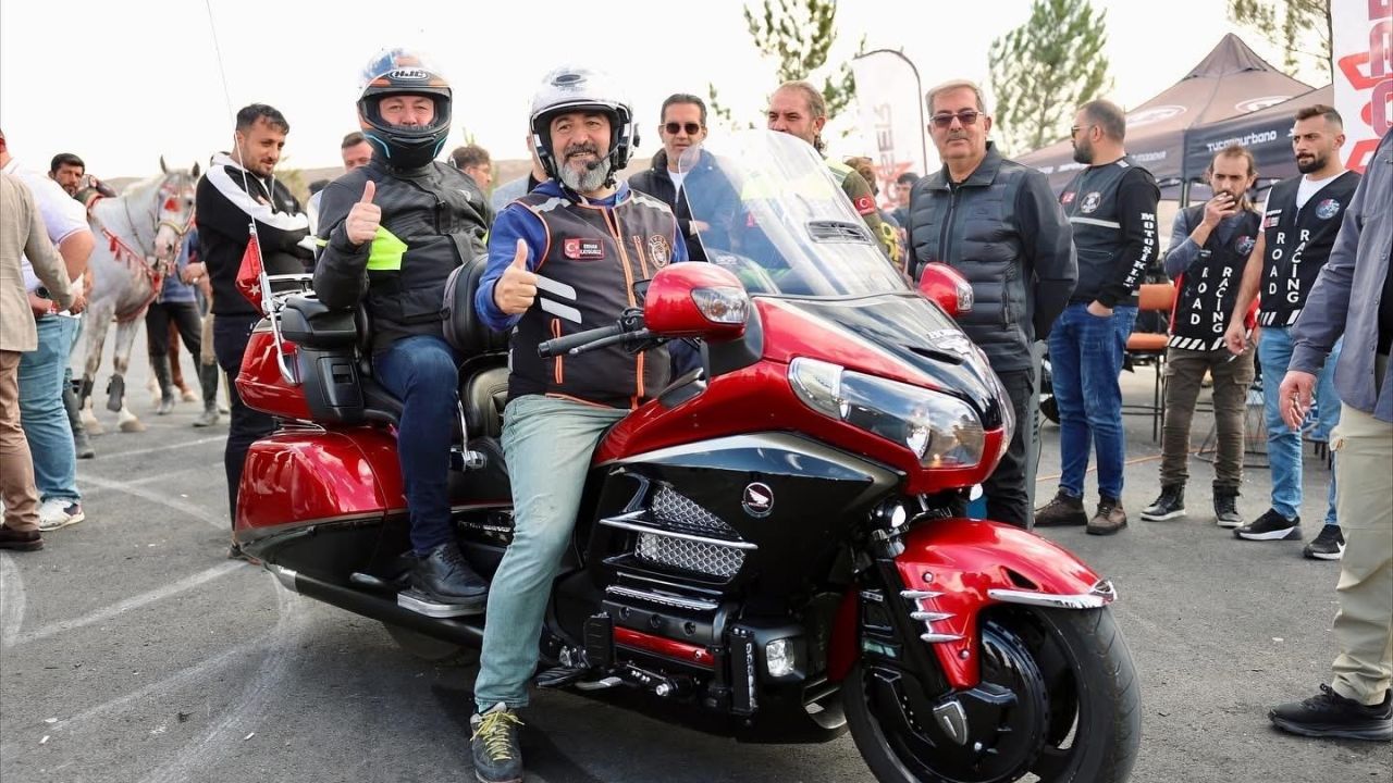 2 bin motorcu Sivas’a geliyor