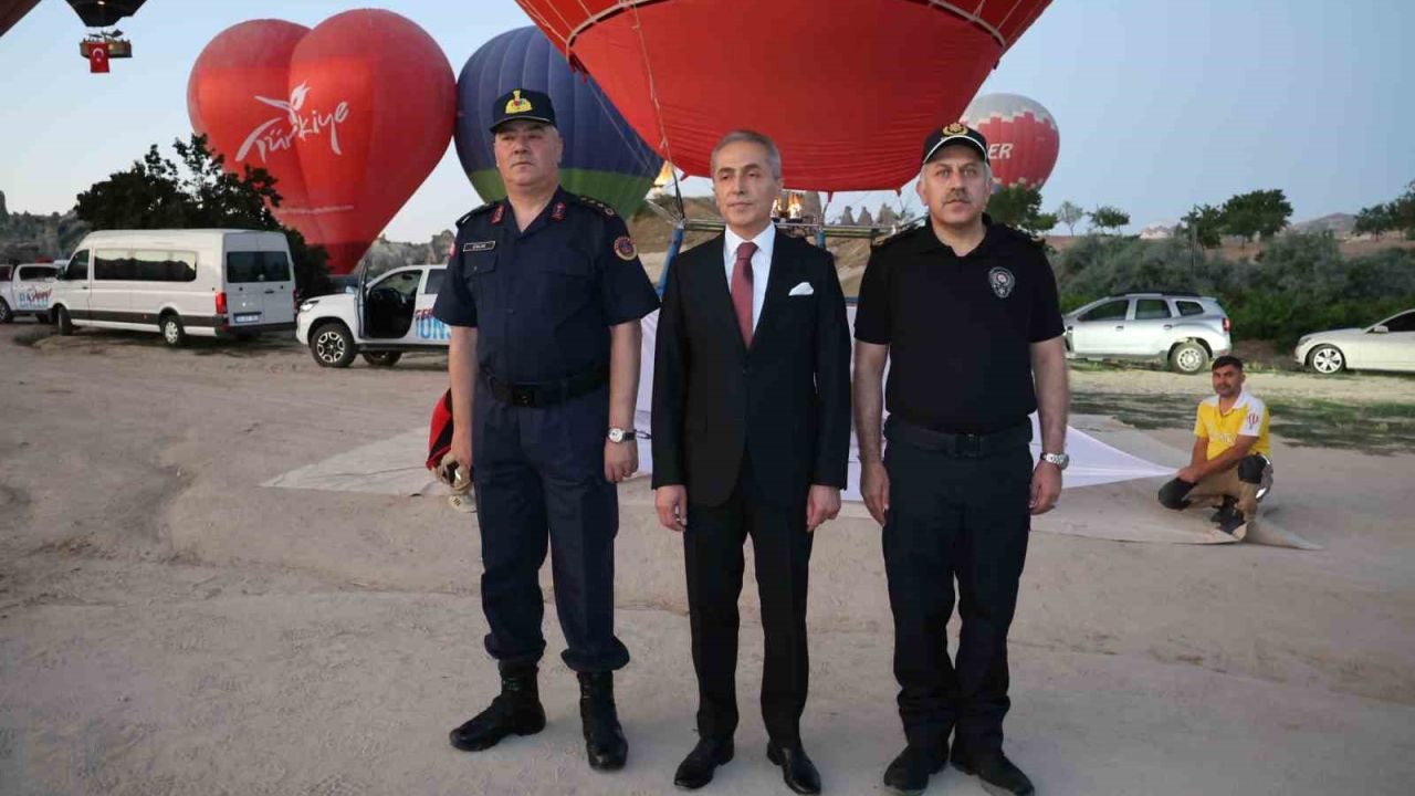 253 şehidin resimleri gök yüzünde