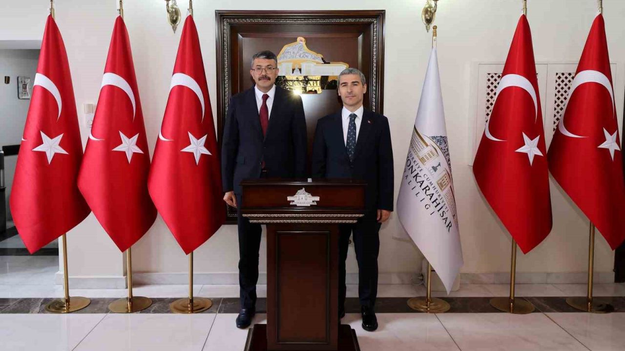 Afyonkarahisar’da kamu kurumları arasındaki koordinasyonun güçlendirilmesi masaya yatırıldı
