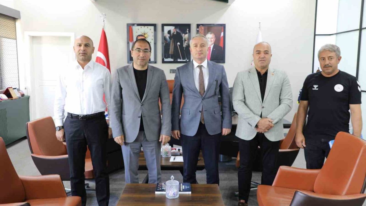 Ağrı’da AGAH Spor Okulları Projesi ile okullar spor merkezine dönüşecek