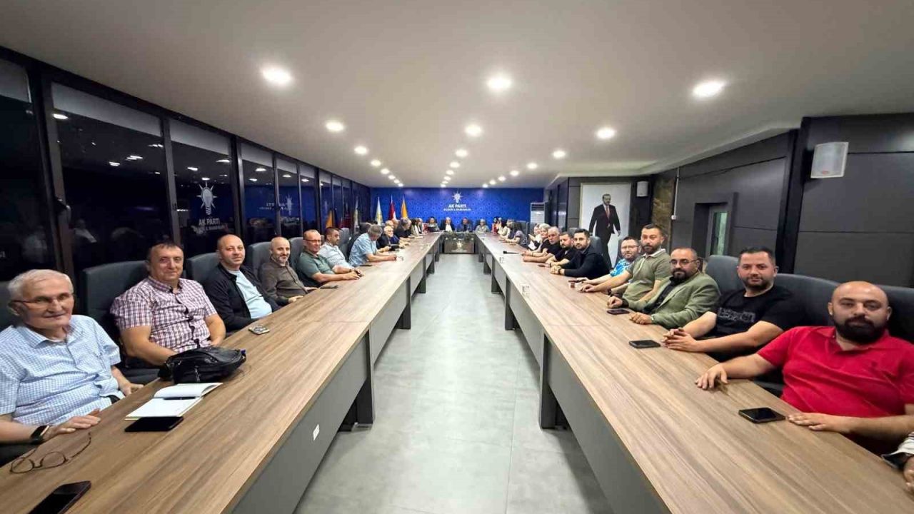 AK Parti’de yol haritası belirlendi