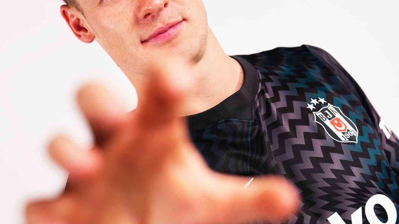Alexander Nübel: "İlk maçıma çıkmak için çok heyecanlıyım"