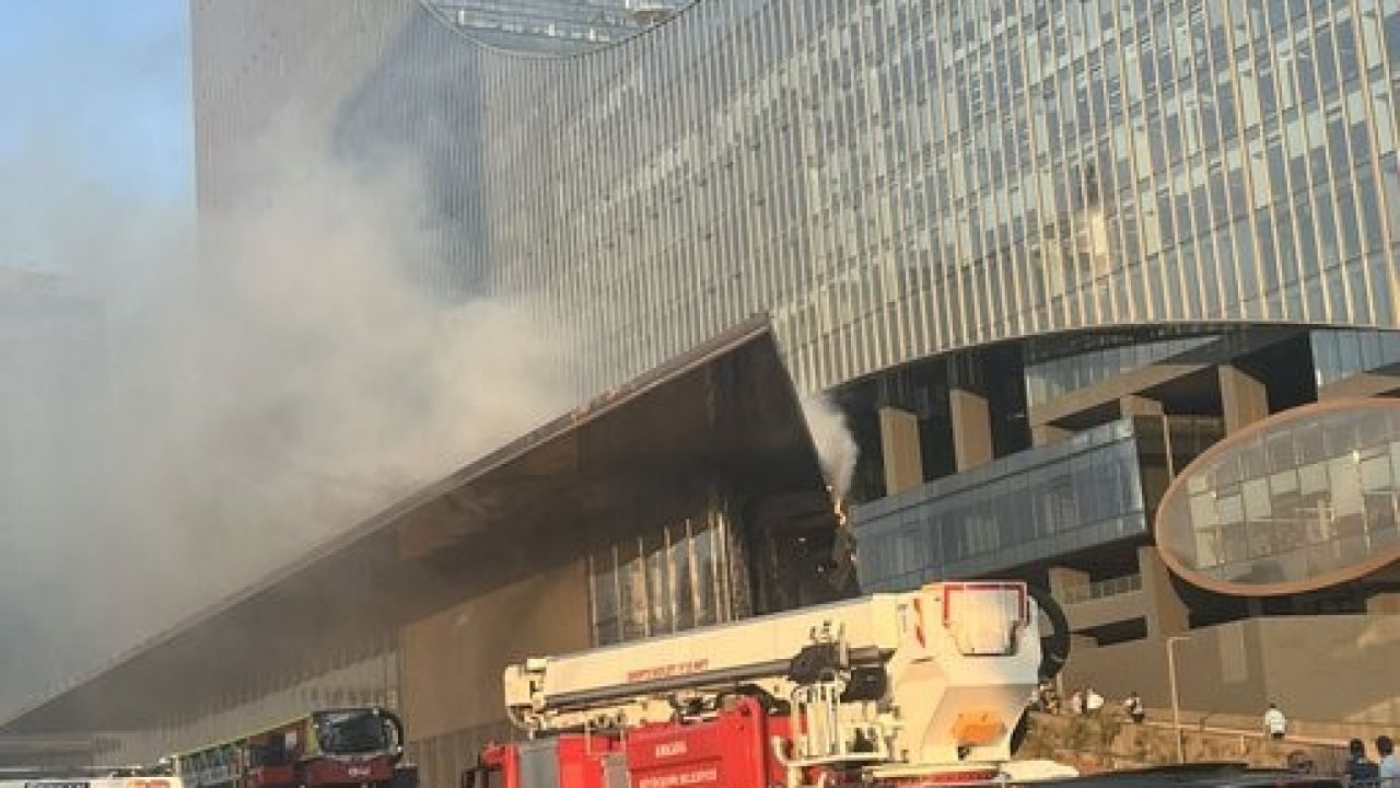 Ankara’da iş yerinde çıkan yangın söndürüldü