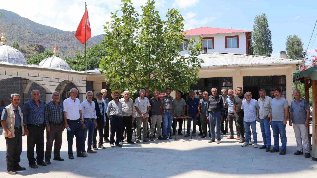 Ayvalı mahallesi dere ıslahı ve taşkın koruma çalışmalarının tamamlanmasını bekliyor