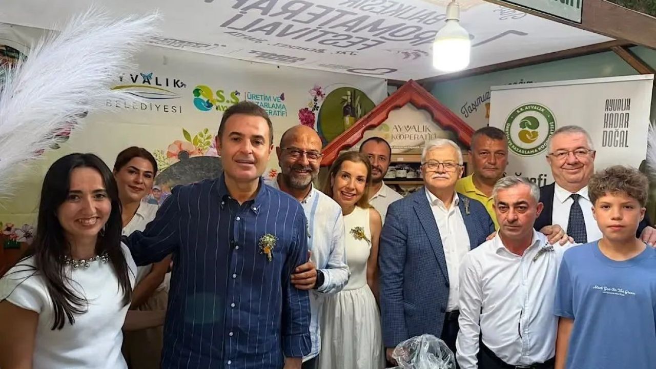 Ayvalık’ın yöresel lezzetleri 7. Aromaterapi Festivali’nde büyük ilgi gördü