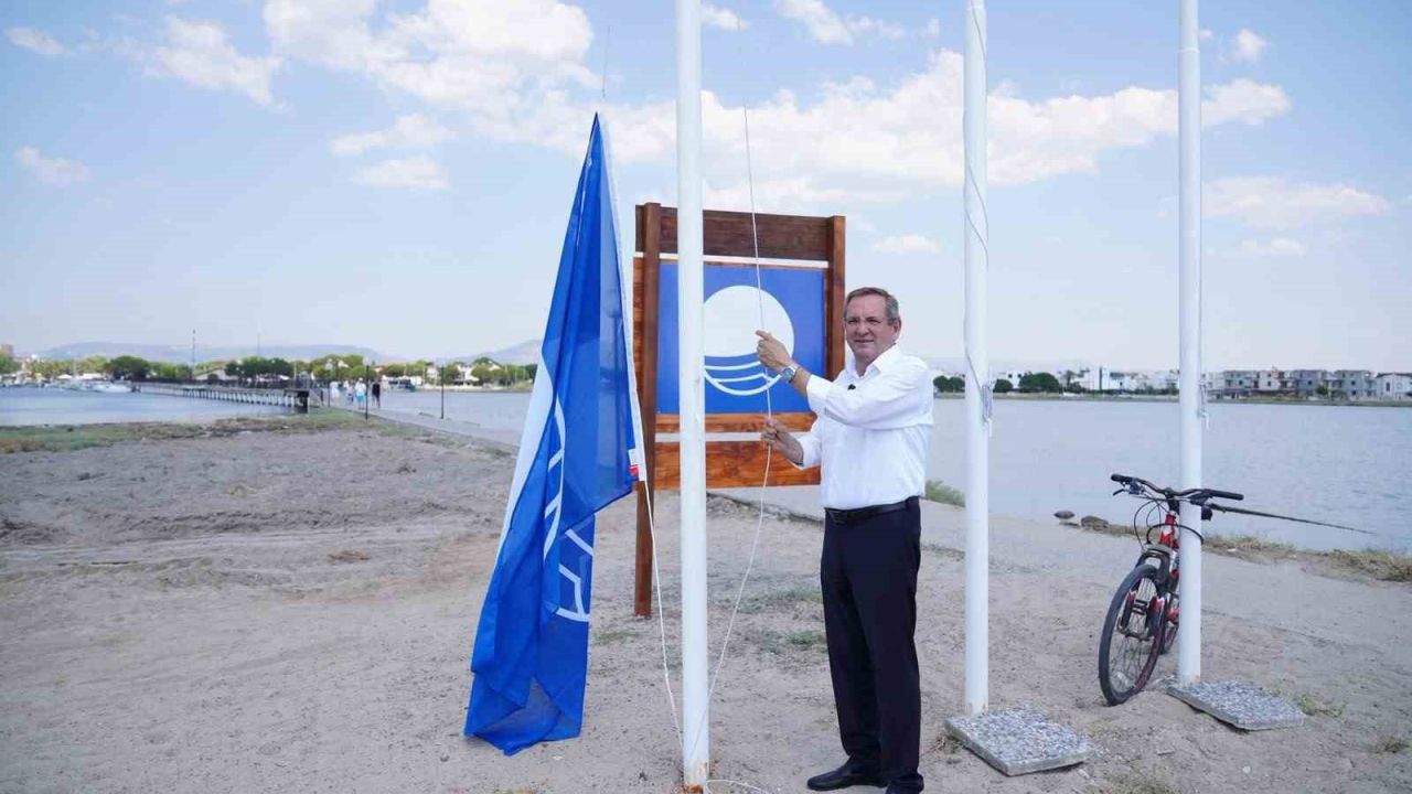 Ayvalık’ta Yeni Kum Adası Plajı hizmete açıldı