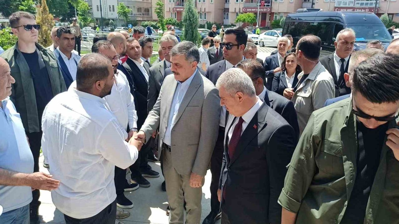 Bakan Çiftçi memleketi Konya’da