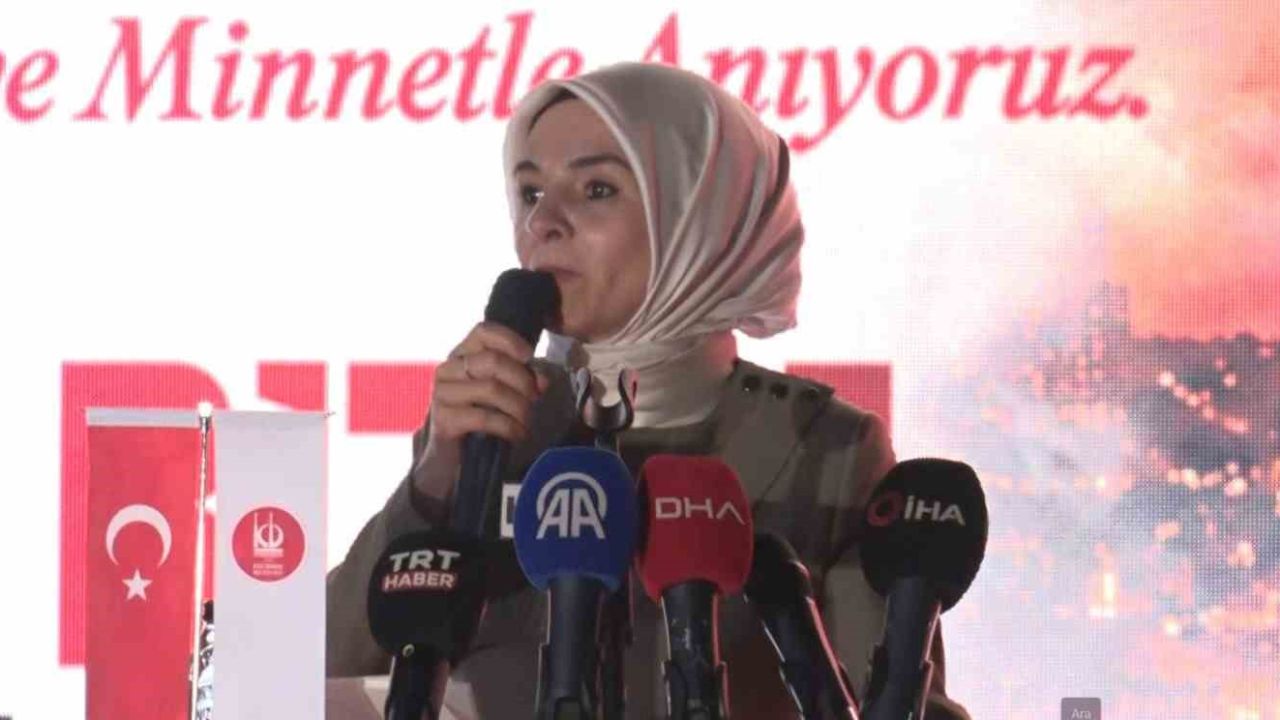 Bakan Göktaş: "FETÖ elebaşının kurduğu tuzak, 15 Temmuz gecesi milletimizin dik duruşuyla darmadağın olmuştur"
