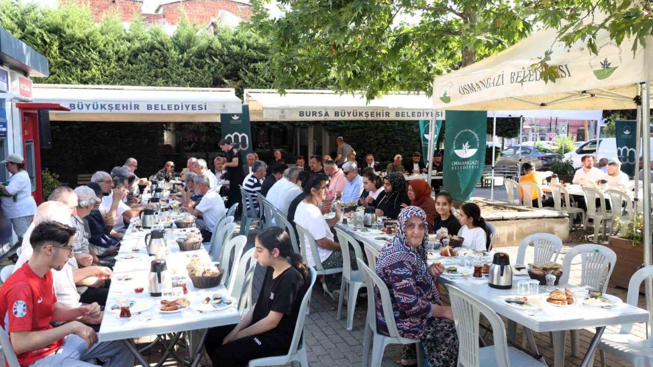 Başkan Aydın mahalle buluşmalarını Alemdar’da sürdürdü