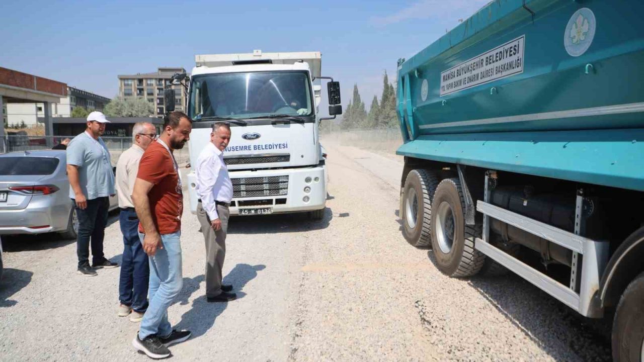 Başkan Balaban: "Muradiye’nin ana arterlerinde bir hafta içerisinde asfalt sorun bitecek"