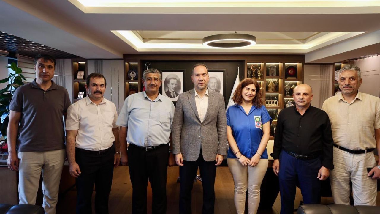 Başkan Özdemir’e UCLG üyeliği sonrası tebrik ziyaretleri sürüyor