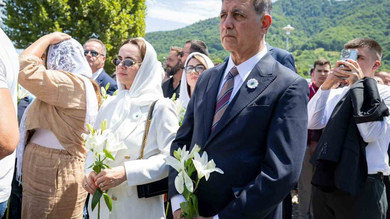 Başkan Tugay Srebrenica Katliamı’nı anma törenlerine katıldı