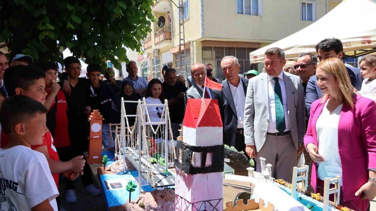 Bilecik’te Geleneksel Yıl Sonu Eğitim Şenliği ve Eğitim Spor Festivali