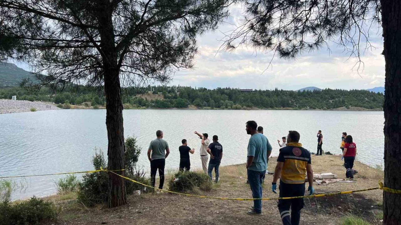 Burdur’da baraja giren genç kayboldu