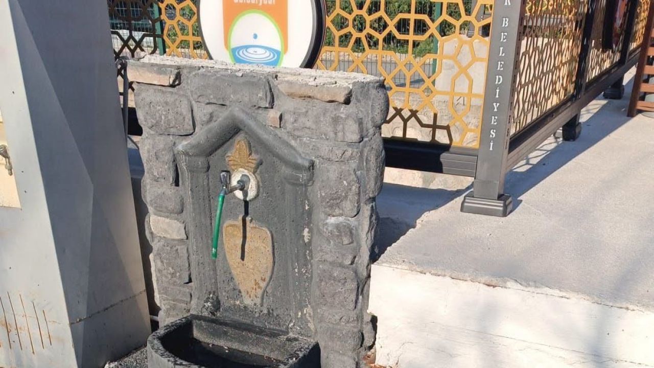 Burdur’da çeşmeye zarar veren gençlere idari yaptırım
