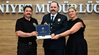 Bursa’da 105 emniyet personeli terfi etti