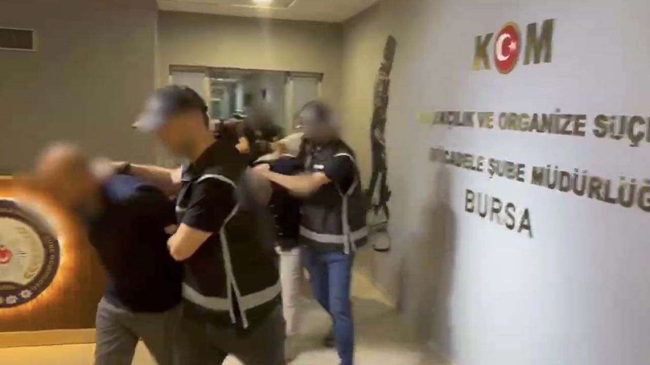 Bursa’da vatandaşın canını bezdirmişlerdi...Şafak operasyonu ile yakalandılar