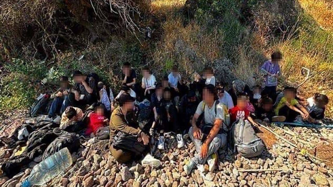 Çanakkale’de göçmen kaçakçılığı operasyonu: 1 organizatör ve 37 kaçak göçmen yakalandı