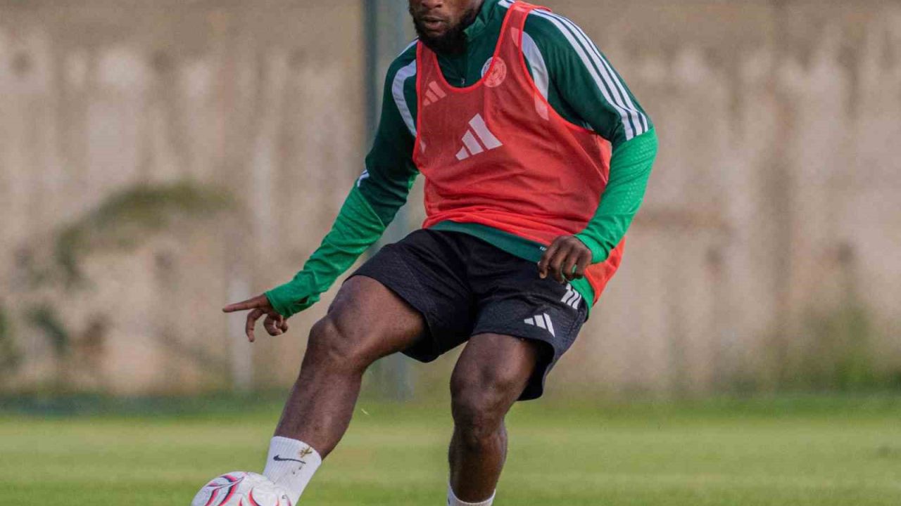 Çaykur Rizespor, yeni sezon mesaisine Erzurum’da başladı