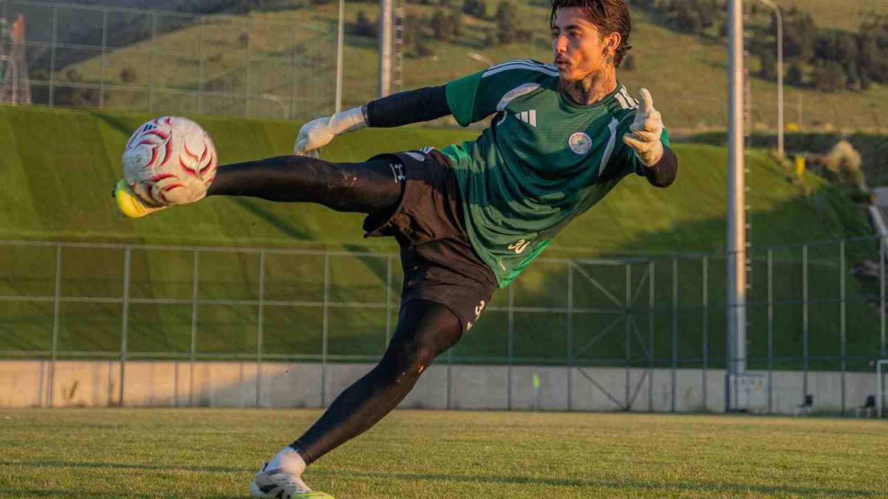 Çaykur Rizespor’un Erzurum kampındaki hazırlık maçları netleşti