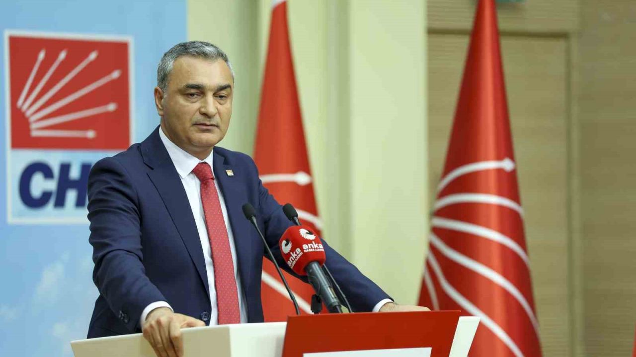 CHP’de 7 il başkanı ve yönetimi görevden alındı