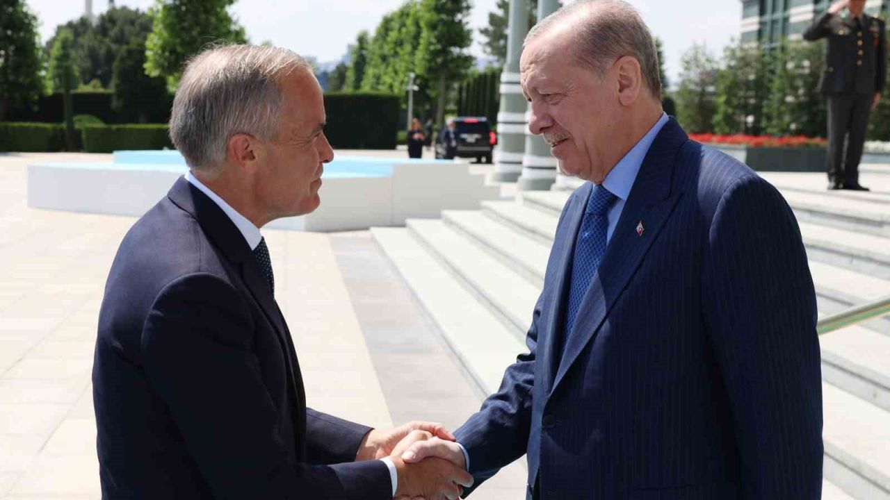 Cumhurbaşkanı Erdoğan, Kanada Başbakanı Mark Carney’i kabul etti