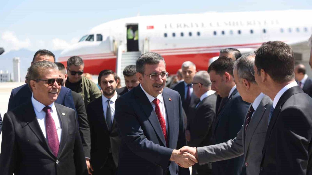 Cumhurbaşkanı Yardımcısı Cevdet Yılmaz, KKTC’de