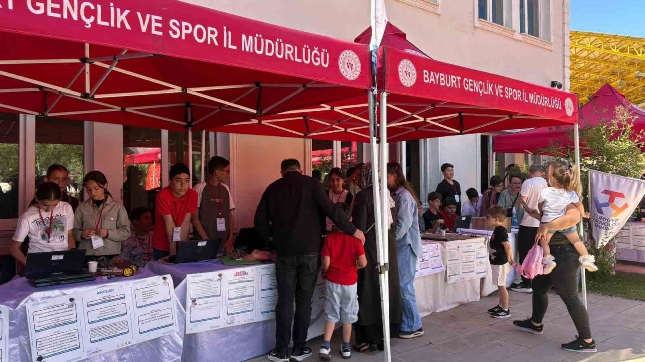 DENEYAP öğrencileri projelerini sergiledi