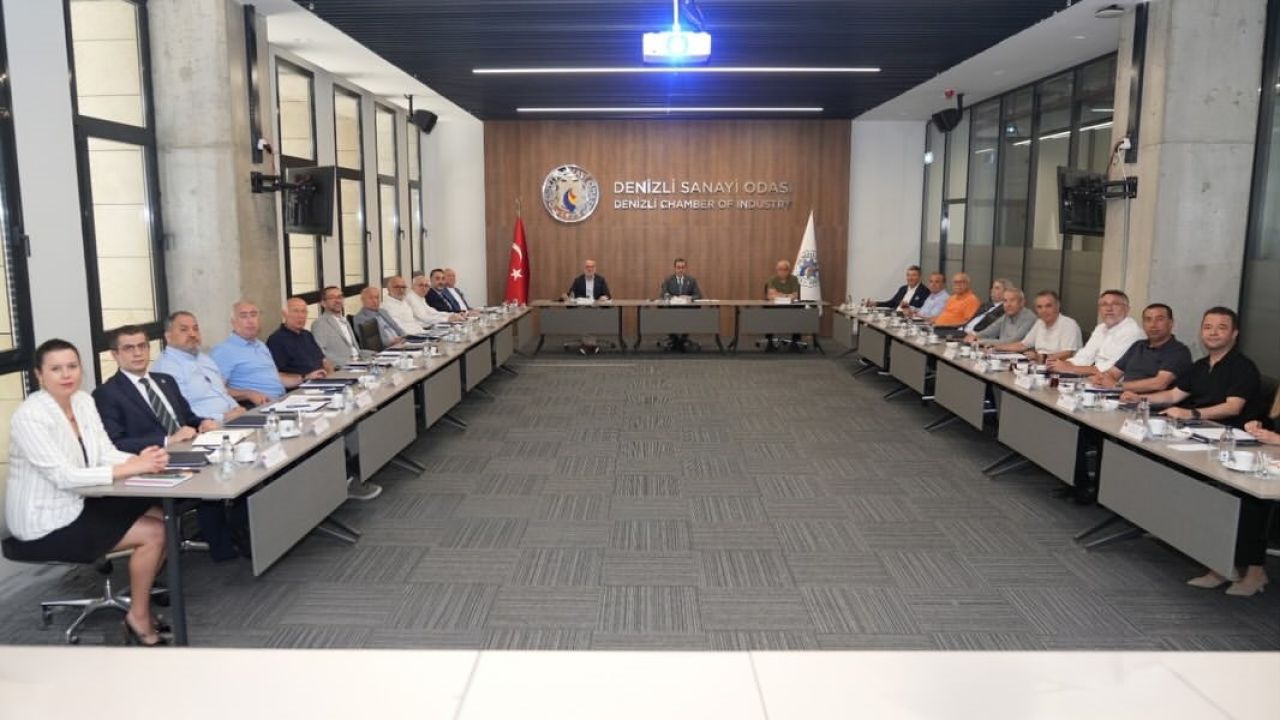 Deneyim ve ortak akıl DSO Yüksek İstişare Kurulu’nda buluştu
