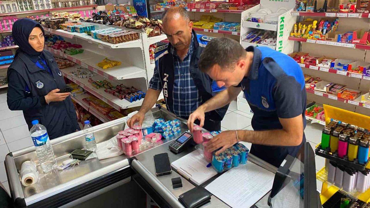 Erzincan’da 372 markete eş zamanlı denetim: tarihi geçmiş ürünler imha edildi