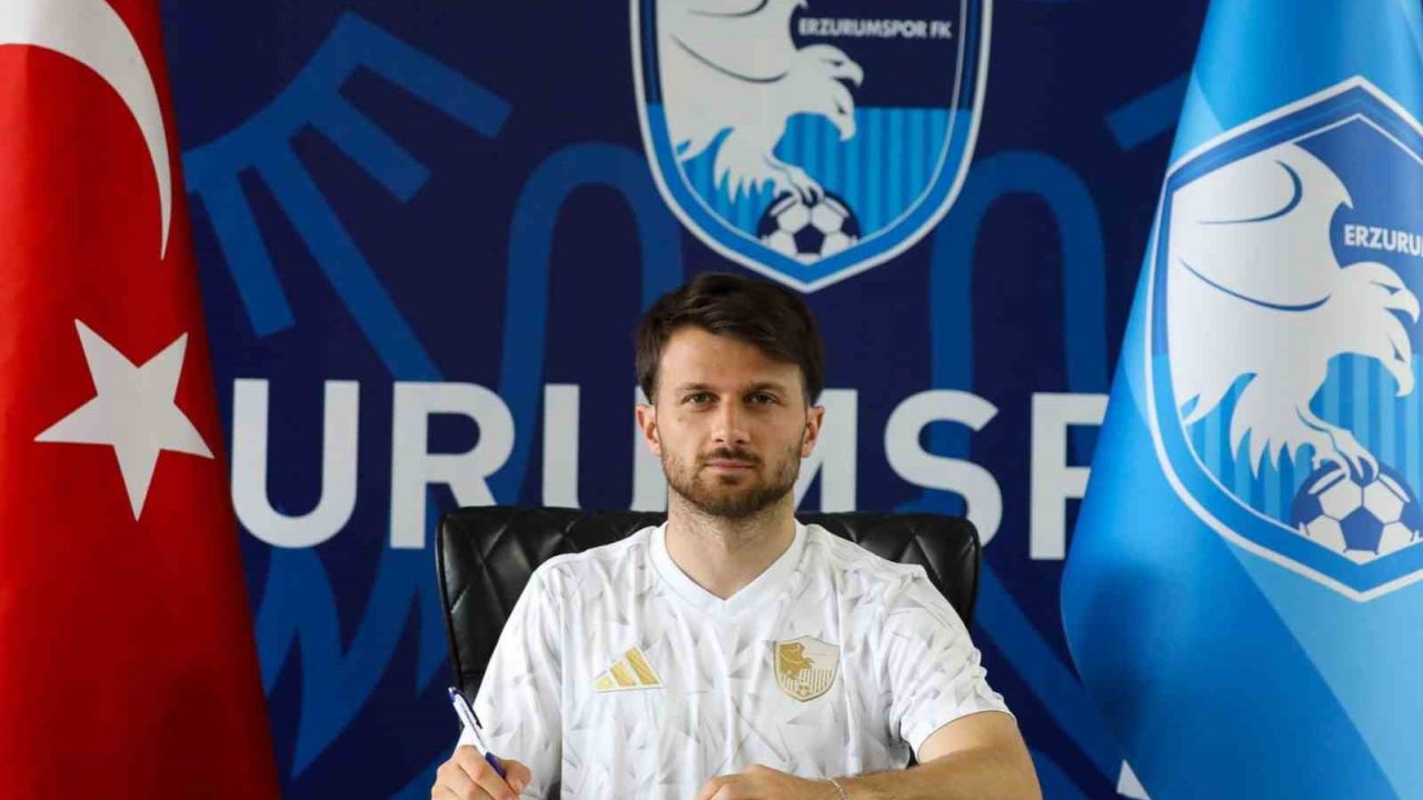 Erzurumspor FK’da Murat Cem Akpınar ile yola devam