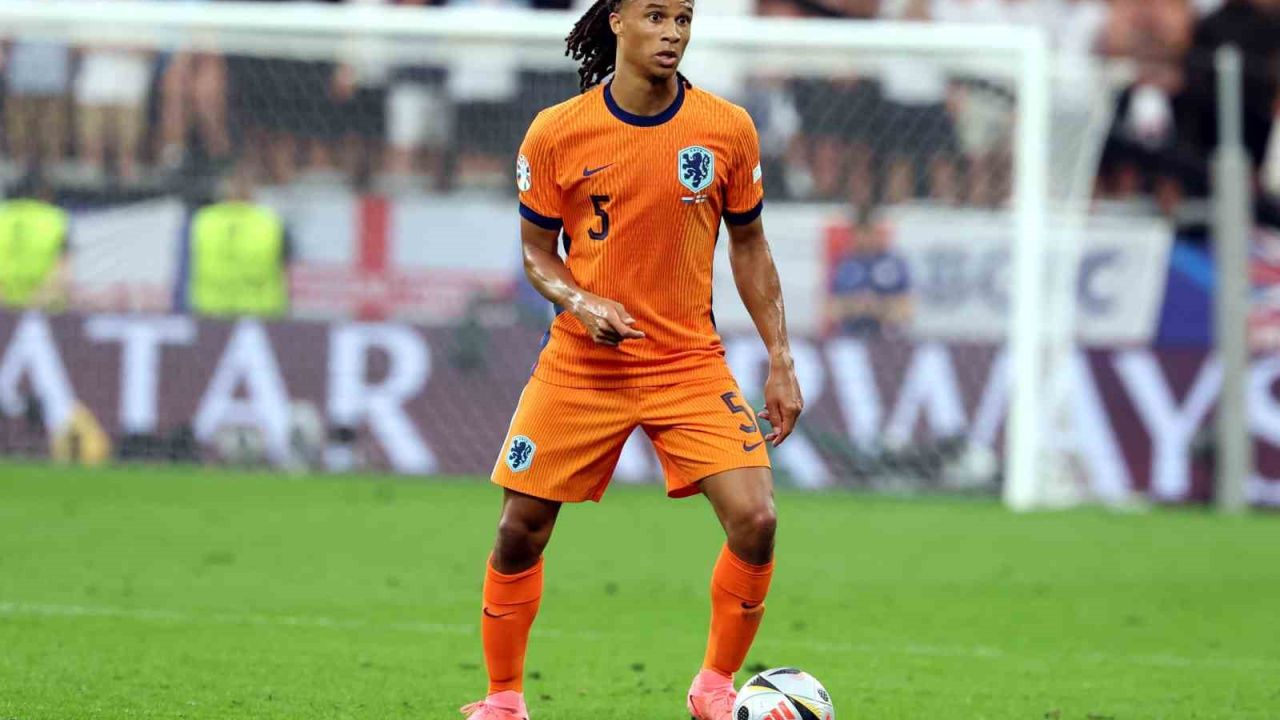 Fenerbahçe, Hollandalı oyuncu Nathan Ake’yi transfer etti
