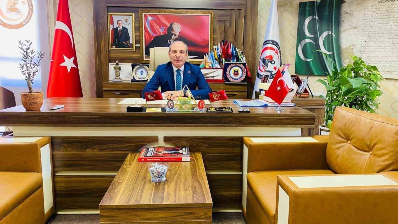 Gündüz: "Şehit ve gazi aileleri olarak her zaman kahraman jandarma teşkilatımızın ve kahraman komutanımızın yanındayız"