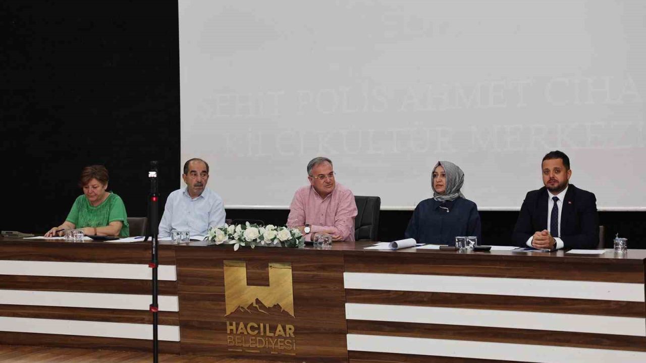 Hacılar’da iş merkezi ihalesinden 12,45 milyon TL gelir