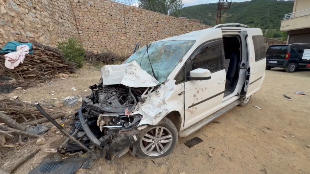 Hakkari’de trafik kazası: 3 yaralı