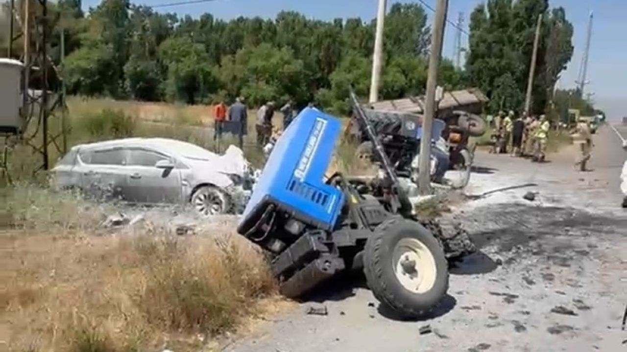 Hasköy’de traktör ile otomobil çarpıştı: 3 yaralı