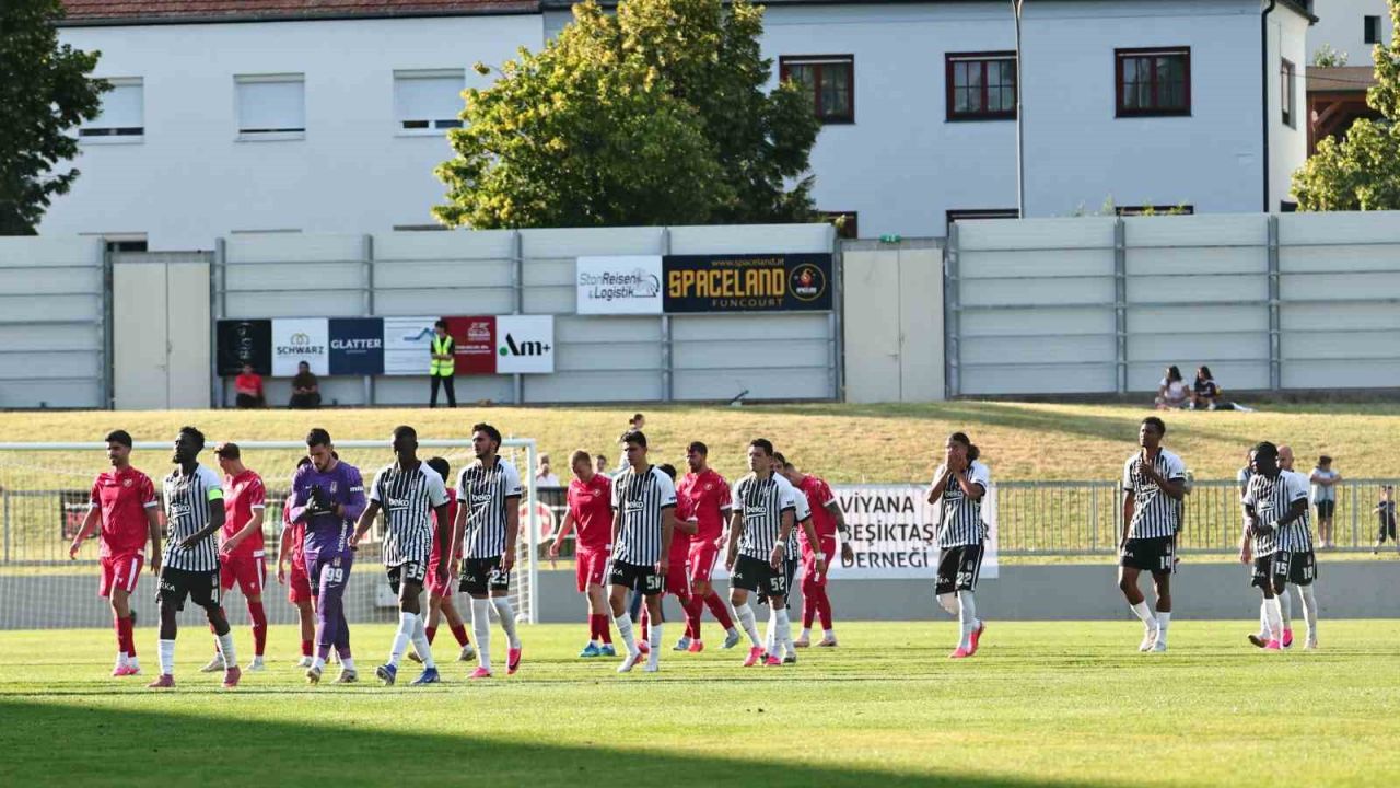 Hazırlık maçı: Beşiktaş: 0 - Widzew Lodz: 2